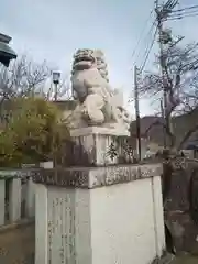 山梨縣護國神社の狛犬