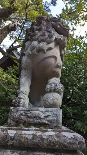 岡崎神社の狛犬