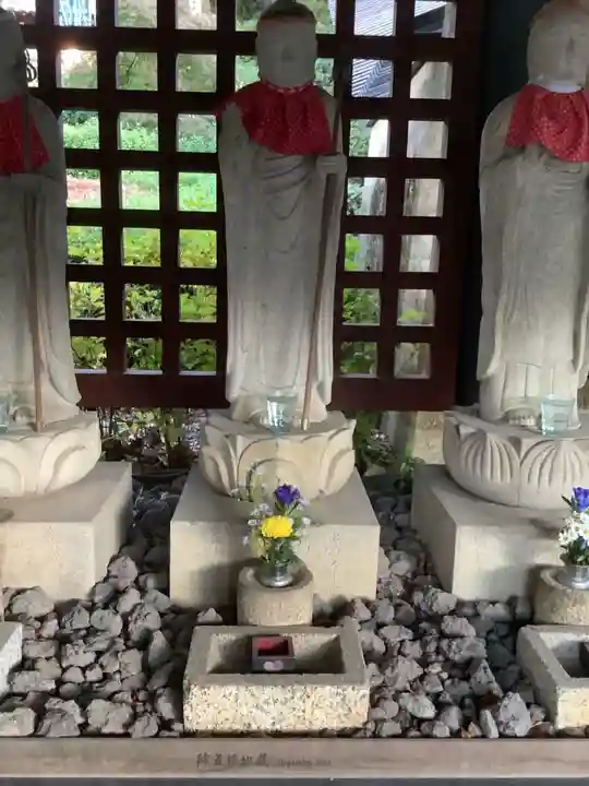 八事山 興正寺の地蔵