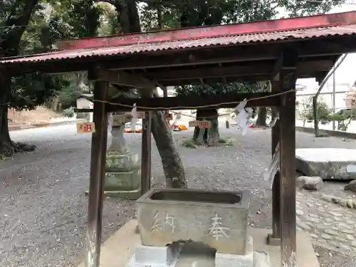 阿豆佐味天神社の手水