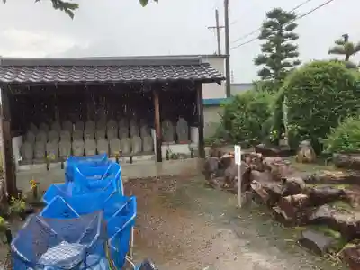 お堂、庚申様、地域の地蔵のその他建物