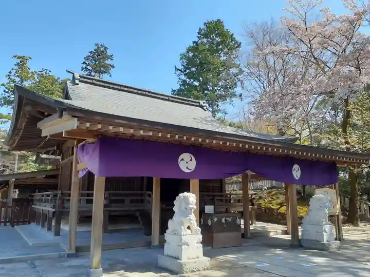 唐澤山神社の本殿・本堂