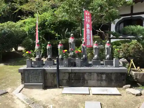 洞雲寺の地蔵