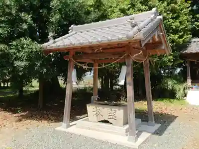 進雄神社の手水舎