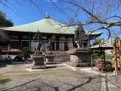 長勝寺の本殿・本堂