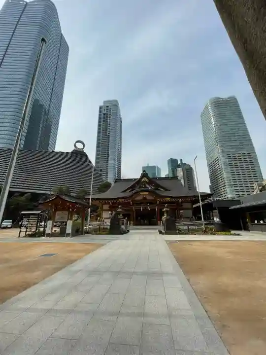 西久保八幡神社の{uncategorized: "未分類", other: "その他", undefined: "問題あり", building: "その他建物", grave: "お墓", sacred_gate: "鳥居", guardian: "狛犬", statue: "像", buddha: "仏像", history: "歴史", nature: "自然", garden: "庭園", animal: "動物", pagoda: "塔", temizu: "手水舎", mountain_gate: "山門・神門", sanctuary: "本殿・本堂", subordinate: "末社・摂社", art: "芸術", scenery: "景色", jizo: "地蔵", ema: "絵馬", goshuin: "御朱印", omikuji: "おみくじ", items: "授与品その他", amulet: "お守り", goshuincho: "御朱印帳", eats: "食事", festival: "お祭り", votive_dance: "神楽", shichigosan: "七五三参", wedding: "結婚式", experience: "体験その他", initially: "初詣", around: "周辺", anti_infection: "感染症対策"}