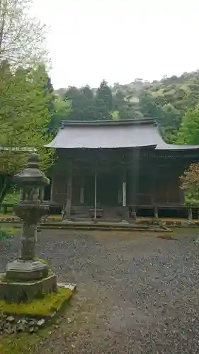 羽賀寺の本殿