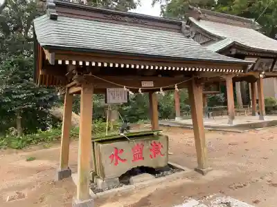 山倉大神の{uncategorized: "未分類", other: "その他", undefined: "問題あり", building: "その他建物", grave: "お墓", sacred_gate: "鳥居", guardian: "狛犬", statue: "像", buddha: "仏像", history: "歴史", nature: "自然", garden: "庭園", animal: "動物", pagoda: "塔", temizu: "手水舎", mountain_gate: "山門・神門", sanctuary: "本殿・本堂", subordinate: "末社・摂社", art: "芸術", scenery: "景色", jizo: "地蔵", ema: "絵馬", goshuin: "御朱印", omikuji: "おみくじ", items: "授与品その他", amulet: "お守り", goshuincho: "御朱印帳", eats: "食事", festival: "お祭り", votive_dance: "神楽", shichigosan: "七五三参", wedding: "結婚式", experience: "体験その他", initially: "初詣", around: "周辺", anti_infection: "感染症対策"}