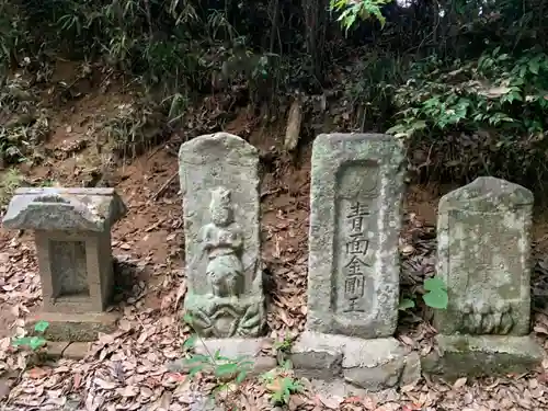 熊野神社の仏像
