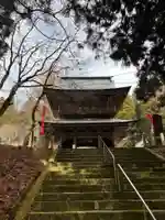 金海山 大恩教寺 釈迦院の山門・神門