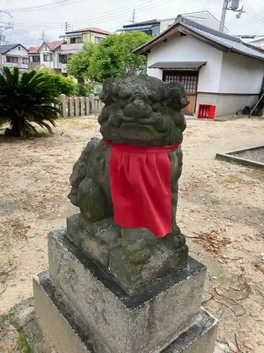 皇大神宮社の狛犬