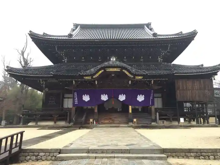 本山専修寺(三重県)