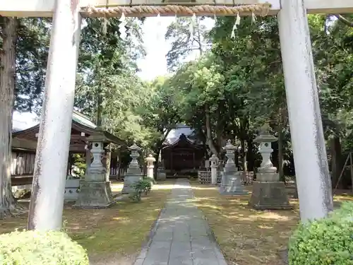 紀倍神社の建物その他