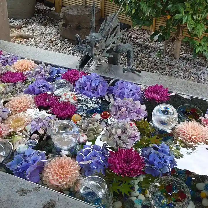 蛇窪神社の手水舎