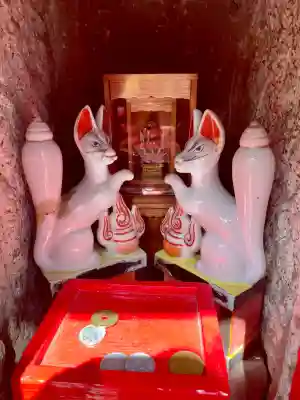 大蔵稲荷社の{uncategorized: "未分類", other: "その他", undefined: "問題あり", building: "その他建物", grave: "お墓", sacred_gate: "鳥居", guardian: "狛犬", statue: "像", buddha: "仏像", history: "歴史", nature: "自然", garden: "庭園", animal: "動物", pagoda: "塔", temizu: "手水舎", mountain_gate: "山門・神門", sanctuary: "本殿・本堂", subordinate: "末社・摂社", art: "芸術", scenery: "景色", jizo: "地蔵", ema: "絵馬", goshuin: "御朱印", omikuji: "おみくじ", items: "授与品その他", amulet: "お守り", goshuincho: "御朱印帳", eats: "食事", festival: "お祭り", votive_dance: "神楽", shichigosan: "七五三参", wedding: "結婚式", experience: "体験その他", initially: "初詣", around: "周辺", anti_infection: "感染症対策"}