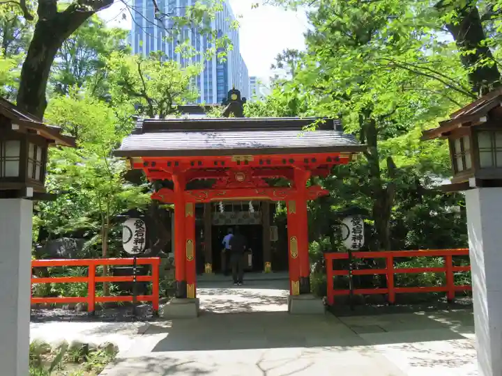 愛宕神社の山門・神門