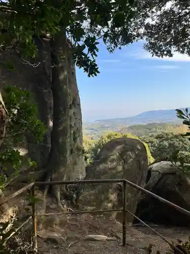 岩上神社の景色