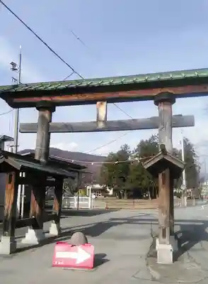 神明神社の鳥居