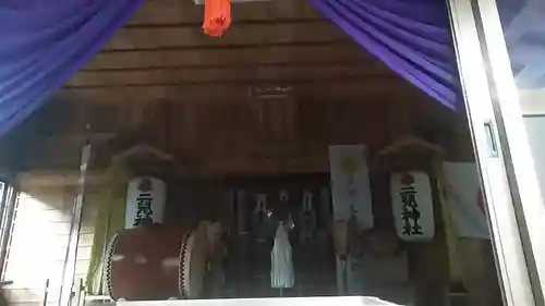 二兒神社の本殿