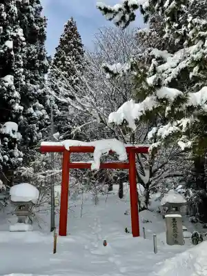 馬頭観音の{uncategorized: "未分類", other: "その他", undefined: "問題あり", building: "その他建物", grave: "お墓", sacred_gate: "鳥居", guardian: "狛犬", statue: "像", buddha: "仏像", history: "歴史", nature: "自然", garden: "庭園", animal: "動物", pagoda: "塔", temizu: "手水舎", mountain_gate: "山門・神門", sanctuary: "本殿・本堂", subordinate: "末社・摂社", art: "芸術", scenery: "景色", jizo: "地蔵", ema: "絵馬", goshuin: "御朱印", omikuji: "おみくじ", items: "授与品その他", amulet: "お守り", goshuincho: "御朱印帳", eats: "食事", festival: "お祭り", votive_dance: "神楽", shichigosan: "七五三参", wedding: "結婚式", experience: "体験その他", initially: "初詣", around: "周辺", anti_infection: "感染症対策"}