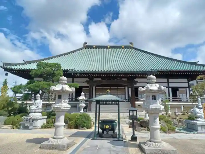 林光寺の本殿・本堂