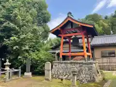 願成就院の建物その他