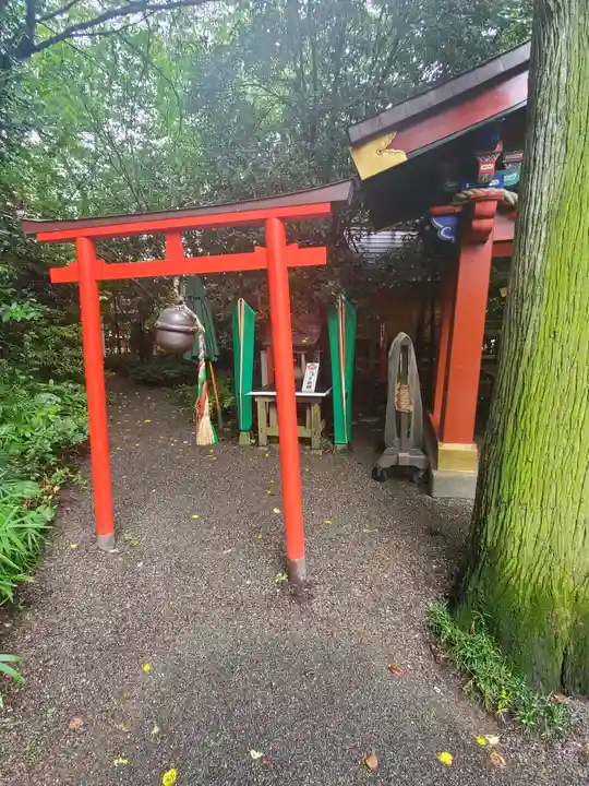 冠稲荷神社の末社・摂社