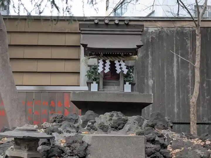 花園神社の末社・摂社