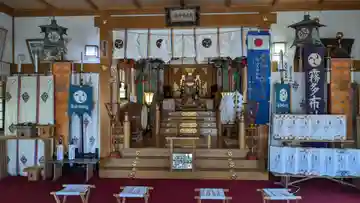 霧多布神社の本殿・本堂