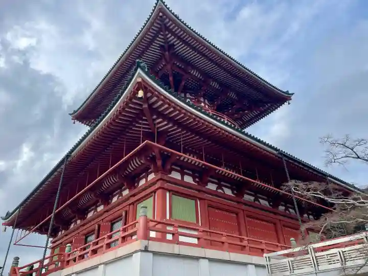 成田山平和大塔の{uncategorized: "未分類", other: "その他", undefined: "問題あり", building: "その他建物", grave: "お墓", sacred_gate: "鳥居", guardian: "狛犬", statue: "像", buddha: "仏像", history: "歴史", nature: "自然", garden: "庭園", animal: "動物", pagoda: "塔", temizu: "手水舎", mountain_gate: "山門・神門", sanctuary: "本殿・本堂", subordinate: "末社・摂社", art: "芸術", scenery: "景色", jizo: "地蔵", ema: "絵馬", goshuin: "御朱印", omikuji: "おみくじ", items: "授与品その他", amulet: "お守り", goshuincho: "御朱印帳", eats: "食事", festival: "お祭り", votive_dance: "神楽", shichigosan: "七五三参", wedding: "結婚式", experience: "体験その他", initially: "初詣", around: "周辺", anti_infection: "感染症対策"}