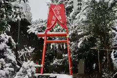 横浜御嶽神社の鳥居