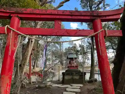間々田八幡宮の鳥居