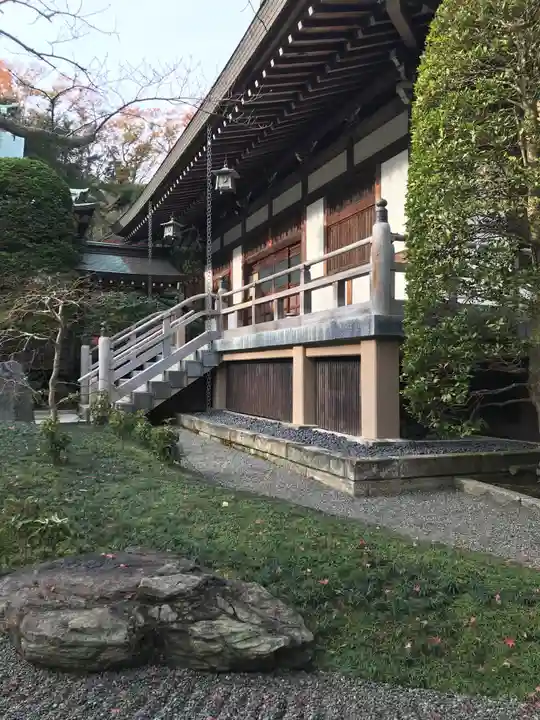 報国寺の本殿・本堂