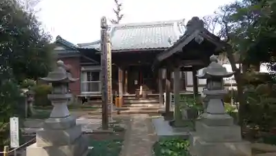 観音寺の本殿・本堂