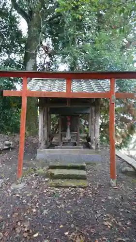 十倉神社の末社