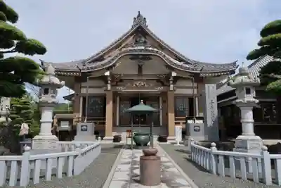 法住寺の本殿・本堂