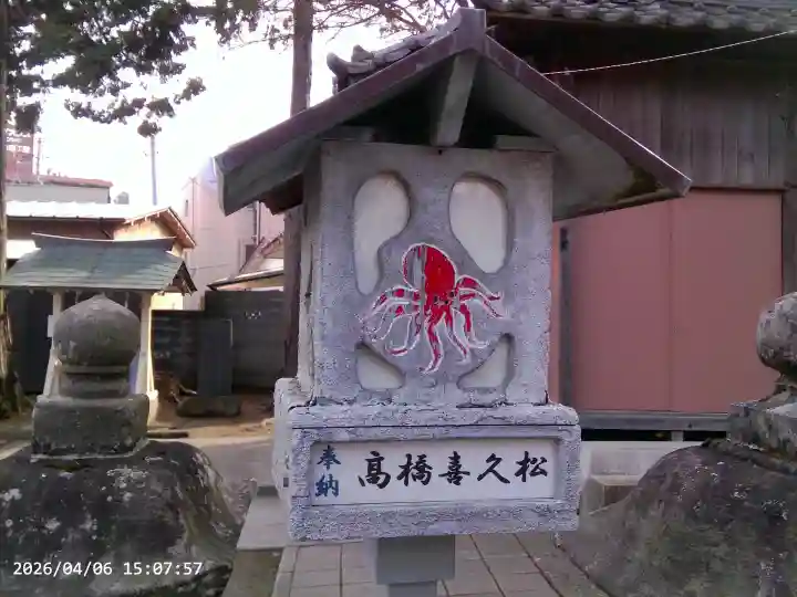 舞台八幡神社の{uncategorized: "未分類", other: "その他", undefined: "問題あり", building: "その他建物", grave: "お墓", sacred_gate: "鳥居", guardian: "狛犬", statue: "像", buddha: "仏像", history: "歴史", nature: "自然", garden: "庭園", animal: "動物", pagoda: "塔", temizu: "手水舎", mountain_gate: "山門・神門", sanctuary: "本殿・本堂", subordinate: "末社・摂社", art: "芸術", scenery: "景色", jizo: "地蔵", ema: "絵馬", goshuin: "御朱印", omikuji: "おみくじ", items: "授与品その他", amulet: "お守り", goshuincho: "御朱印帳", eats: "食事", festival: "お祭り", votive_dance: "神楽", shichigosan: "七五三参", wedding: "結婚式", experience: "体験その他", initially: "初詣", around: "周辺", anti_infection: "感染症対策"}