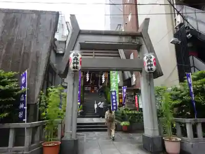 烏森神社の鳥居