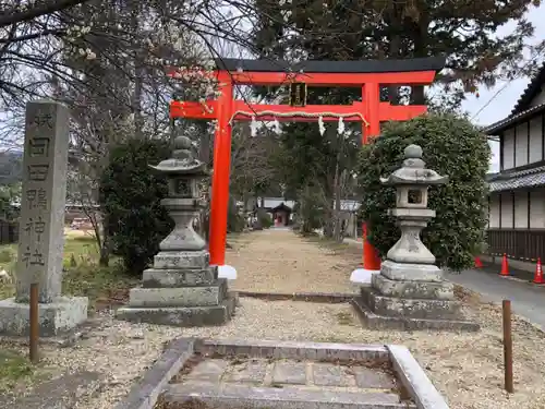 岡田鴨神社の鳥居