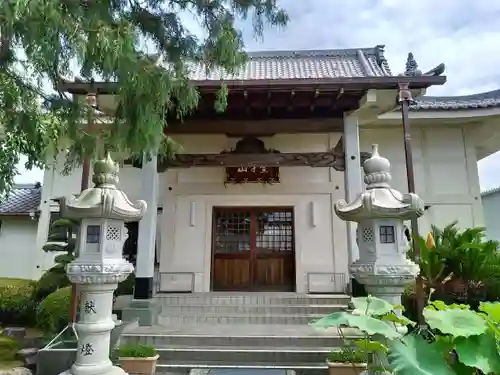 妙圓寺の本殿・本堂