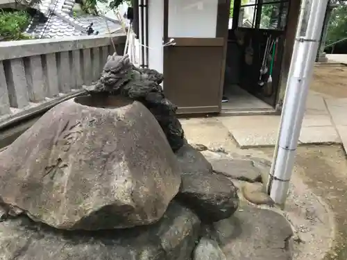 待乳山聖天（本龍院）の手水舎