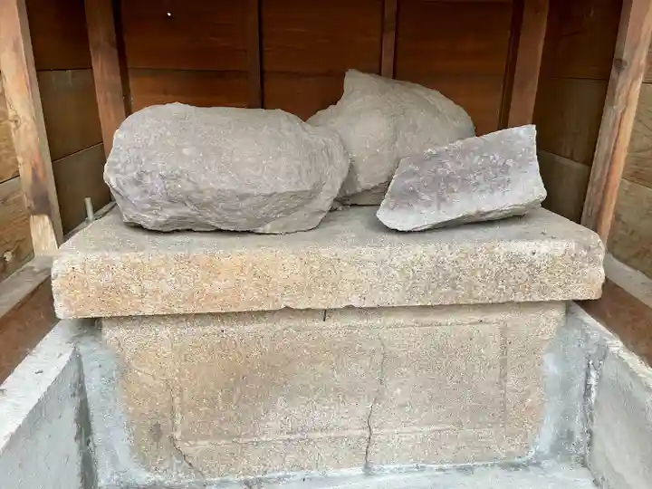 穴山稲荷神社(山梨県)