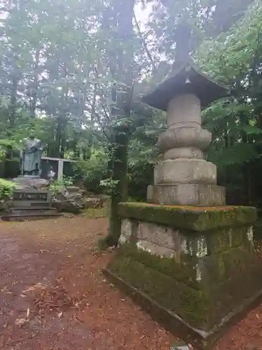 誕生寺のその他建物