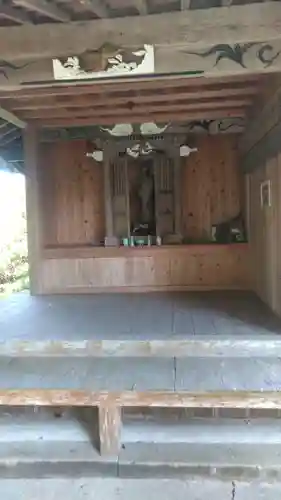 雲八幡宮の本殿・本堂