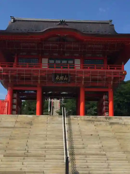 成田山名古屋別院大聖寺(犬山成田山)の山門・神門