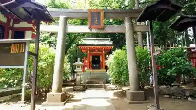山王稲穂神社の末社・摂社