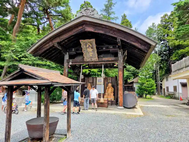 盛岡八幡宮(岩手県)