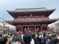 浅草寺の{uncategorized: "未分類", other: "その他", undefined: "問題あり", building: "その他建物", grave: "お墓", sacred_gate: "鳥居", guardian: "狛犬", statue: "像", buddha: "仏像", history: "歴史", nature: "自然", garden: "庭園", animal: "動物", pagoda: "塔", temizu: "手水舎", mountain_gate: "山門・神門", sanctuary: "本殿・本堂", subordinate: "末社・摂社", art: "芸術", scenery: "景色", jizo: "地蔵", ema: "絵馬", goshuin: "御朱印", omikuji: "おみくじ", items: "授与品その他", amulet: "お守り", goshuincho: "御朱印帳", eats: "食事", festival: "お祭り", votive_dance: "神楽", shichigosan: "七五三参", wedding: "結婚式", experience: "体験その他", initially: "初詣", around: "周辺", anti_infection: "感染症対策"}