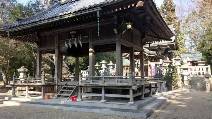 建部神社の{uncategorized: "未分類", other: "その他", undefined: "問題あり", building: "その他建物", grave: "お墓", sacred_gate: "鳥居", guardian: "狛犬", statue: "像", buddha: "仏像", history: "歴史", nature: "自然", garden: "庭園", animal: "動物", pagoda: "塔", temizu: "手水舎", mountain_gate: "山門・神門", sanctuary: "本殿・本堂", subordinate: "末社・摂社", art: "芸術", scenery: "景色", jizo: "地蔵", ema: "絵馬", goshuin: "御朱印", omikuji: "おみくじ", items: "授与品その他", amulet: "お守り", goshuincho: "御朱印帳", eats: "食事", festival: "お祭り", votive_dance: "神楽", shichigosan: "七五三参", wedding: "結婚式", experience: "体験その他", initially: "初詣", around: "周辺", anti_infection: "感染症対策"}