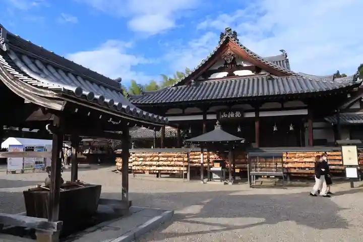 安倍文殊院 の本殿・本堂